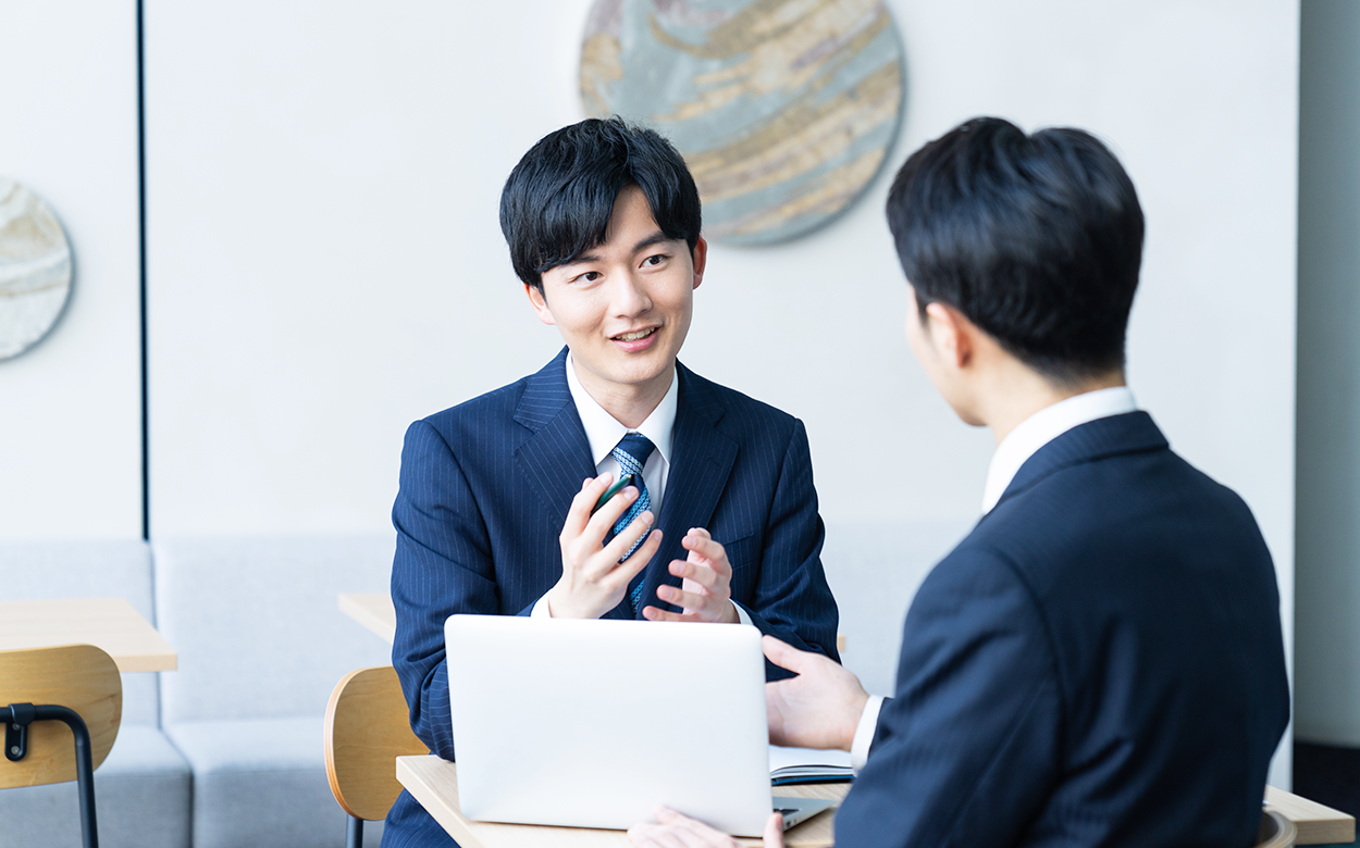 採用情報